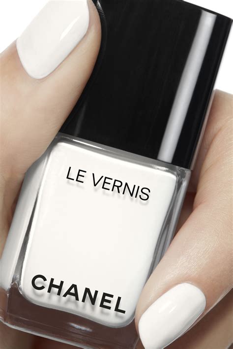 chanel le vernis pure white|Chanel longwear nail polish review.